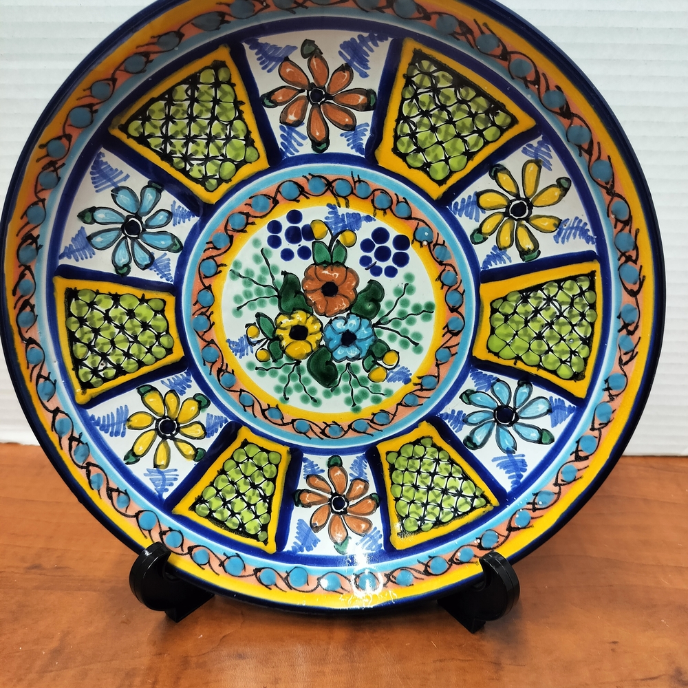 Handmade Talavera Platter. 9.5 Inches. Casa Adela Puebla Mexico Mexican Pottery